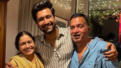 Sham Kaushal's Emotional Birthday Tribute to Son Vicky Kaushal Goes Viral Sham Kaushal's Emotional Birthday Tribute to Son Vicky Kaushal Goes Viral