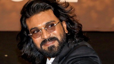 రామ్ చరణ్ మాస్ ప్లాన్.. 'పెద్ది' తర్వాత 2 క్రేజీ మూవీస్! లైనప్లో ఆ సంచలన డైరెక్టర్.. మెగా పవర్ స్టార్ విశ్వరూపం! రామ్ చరణ్ మాస్ ప్లాన్.. 'పెద్ది' తర్వాత 2 క్రేజీ మూవీస్! లైనప్లో ఆ సంచలన డైరెక్టర్.. మెగా పవర్ స్టార్ విశ్వరూపం!