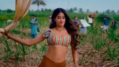 “పెద్ది” సంచలనం: జాన్వీ కపూర్ సీన్లపై బుచ్చిబాబు సంచలన నిర్ణయం! కలెక్షన్ల రికార్డుల మధ్య బిగ్ ట్విస్ట్! “పెద్ది” సంచలనం: జాన్వీ కపూర్ సీన్లపై బుచ్చిబాబు సంచలన నిర్ణయం! కలెక్షన్ల రికార్డుల మధ్య బిగ్ ట్విస్ట్!