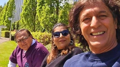Chunky Panday Reveals Rakesh Bedi's Dhurandhar Excitement: A Box Office Phenomenon! Chunky Panday Reveals Rakesh Bedi's Dhurandhar Excitement: A Box Office Phenomenon!