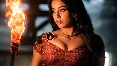 పెద్ది OTT: షాకింగ్ అప్డేట్! 105 కోట్లకు నెట్ఫ్లిక్స్ మాస్టర్ ప్లాన్.. అన్కట్ వెర్షన్, డిలీటెడ్ సీన్లతో రచ్చ! పెద్ది OTT: షాకింగ్ అప్డేట్! 105 కోట్లకు నెట్ఫ్లిక్స్ మాస్టర్ ప్లాన్.. అన్కట్ వెర్షన్, డిలీటెడ్ సీన్లతో రచ్చ!