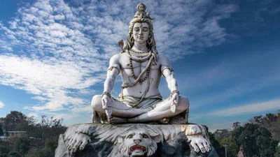 సోమవతి అమావాస్య: శివ అనుగ్రహం పొందే రాశులు సోమవతి అమావాస్య: శివ అనుగ్రహం పొందే రాశులు
