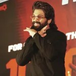 Allu Arjun's Heartwarming Call: Fan Recites Pushpa Dialogue Flawlessly! Allu Arjun's Heartwarming Call: Fan Recites Pushpa Dialogue Flawlessly!