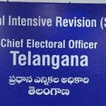 తెలంగాణలో ఓటర్ల ప్రక్షాళన: జూన్ 25 నుంచి ఇంటింటి సర్వే - మీ ఓటు భద్రమేనా? తెలంగాణలో ఓటర్ల ప్రక్షాళన: జూన్ 25 నుంచి ఇంటింటి సర్వే - మీ ఓటు భద్రమేనా?