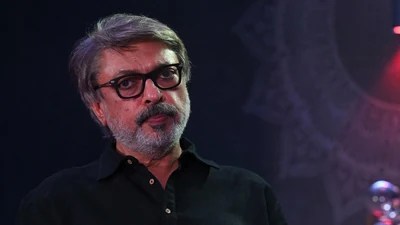 Sanjay Leela Bhansali's 'Love & War' Set Faces FIR Demand After Worker's Tragic Death Sanjay Leela Bhansali's 'Love & War' Set Faces FIR Demand After Worker's Tragic Death