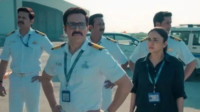 నెట్ఫ్లిక్స్లో 20 వారాలుగా సంచలనం! గోల్డ్ స్మగ్లింగ్ కథతో ఇమ్రాన్ హష్మీ రికార్డుల మోత! నెట్ఫ్లిక్స్లో 20 వారాలుగా సంచలనం! గోల్డ్ స్మగ్లింగ్ కథతో ఇమ్రాన్ హష్మీ రికార్డుల మోత!