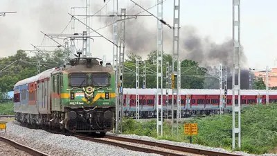 బెంగళూరు రైలు ప్రయాణికులకు భారీ షాక్! రద్దు, దారి మళ్లింపుల పూర్తి జాబితా ఇక్కడ! బెంగళూరు రైలు ప్రయాణికులకు భారీ షాక్! రద్దు, దారి మళ్లింపుల పూర్తి జాబితా ఇక్కడ!