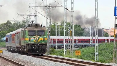 రైల్వే ప్రయాణికులకు శుభవార్త! హైదరాబాద్-గోరఖ్పూర్ ప్రత్యేక రైళ్ల పొడిగింపుతో ఊరట! రైల్వే ప్రయాణికులకు శుభవార్త! హైదరాబాద్-గోరఖ్పూర్ ప్రత్యేక రైళ్ల పొడిగింపుతో ఊరట!