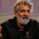 బాహుబలి రిలీజ్ రోజు రాజమౌళికి మైండ్ బ్లాక్! ప్రభాస్ షాకింగ్ కామెంట్స్.. అసలేం జరిగింది? బాహుబలి రిలీజ్ రోజు రాజమౌళికి మైండ్ బ్లాక్! ప్రభాస్ షాకింగ్ కామెంట్స్.. అసలేం జరిగింది?