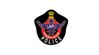 యూట్యూబర్ల అరెస్టుతో రగిలిన రాజకీయ రచ్చ! ప్రశ్న రావణ్, కేవీఆర్ ఎక్కడ? సంచలన వివరాలు! యూట్యూబర్ల అరెస్టుతో రగిలిన రాజకీయ రచ్చ! ప్రశ్న రావణ్, కేవీఆర్ ఎక్కడ? సంచలన వివరాలు!