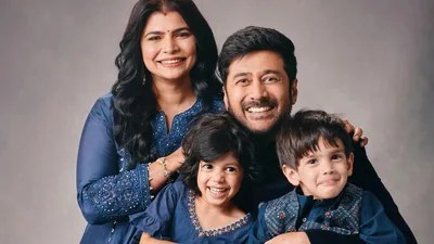 Chinmayi Sripaada threatens trolls who wished death on her 3-year-old twins Chinmayi Sripaada threatens trolls who wished death on her 3-year-old twins