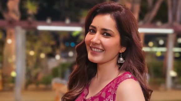 షాకింగ్ నిజం చెప్పిన రాశి ఖన్నా: 'తెలుసు కదా' ఫలితం ముందే తెలుసా? షాకింగ్ నిజం చెప్పిన రాశి ఖన్నా: 'తెలుసు కదా' ఫలితం ముందే తెలుసా?