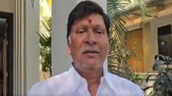 ఎంజీఆర్ గురించి రాజేంద్ర ప్రసాద్ సంచలన వ్యాఖ్యలు! తమిళనాడులో దుమారం, క్షమాపణలు! ఎంజీఆర్ గురించి రాజేంద్ర ప్రసాద్ సంచలన వ్యాఖ్యలు! తమిళనాడులో దుమారం, క్షమాపణలు!