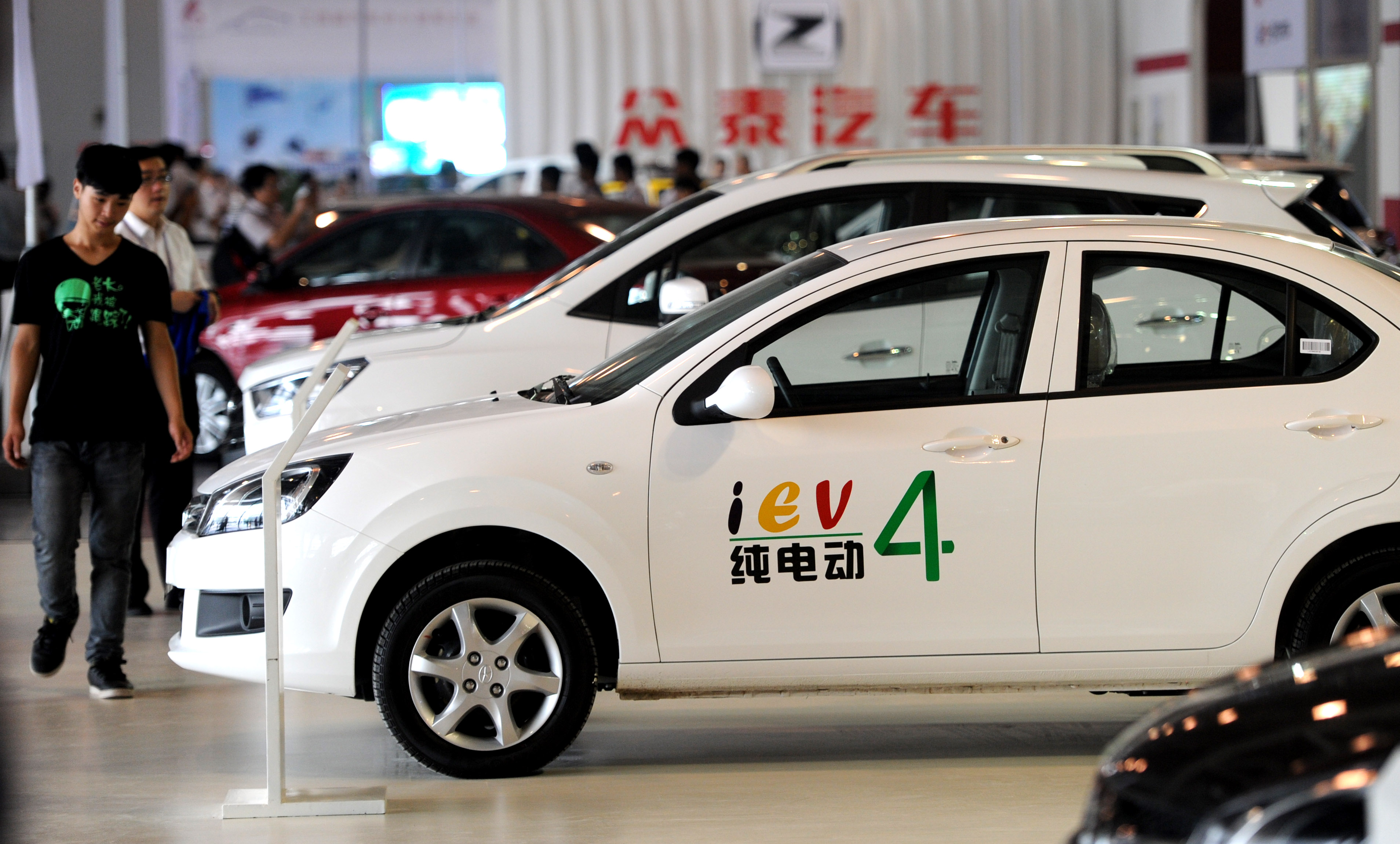 China supply chain dominance in NEV manufacturing China supply chain dominance in NEV manufacturing