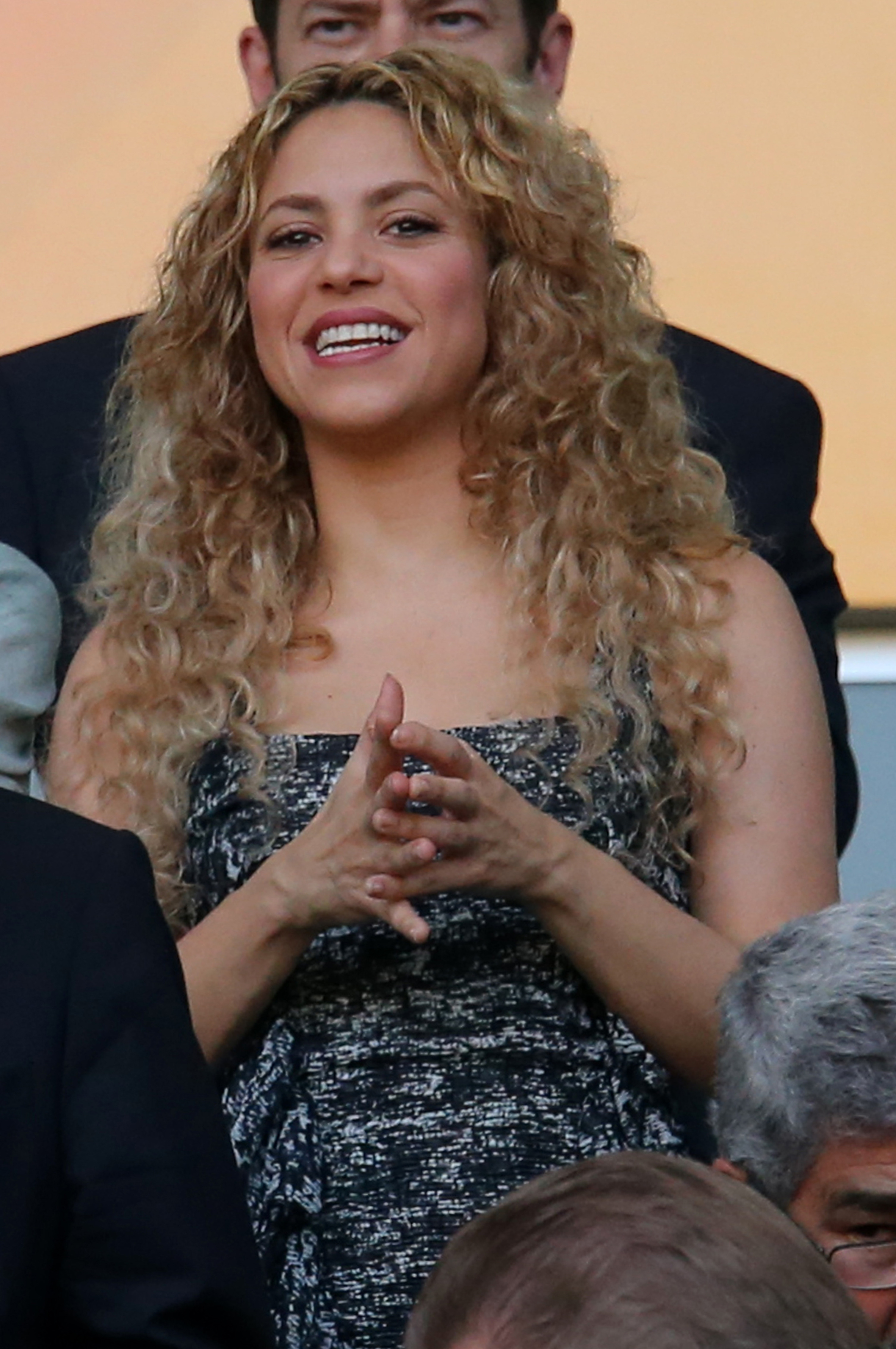 Shakira prioritizes kids and career over love Shakira prioritizes kids and career over love