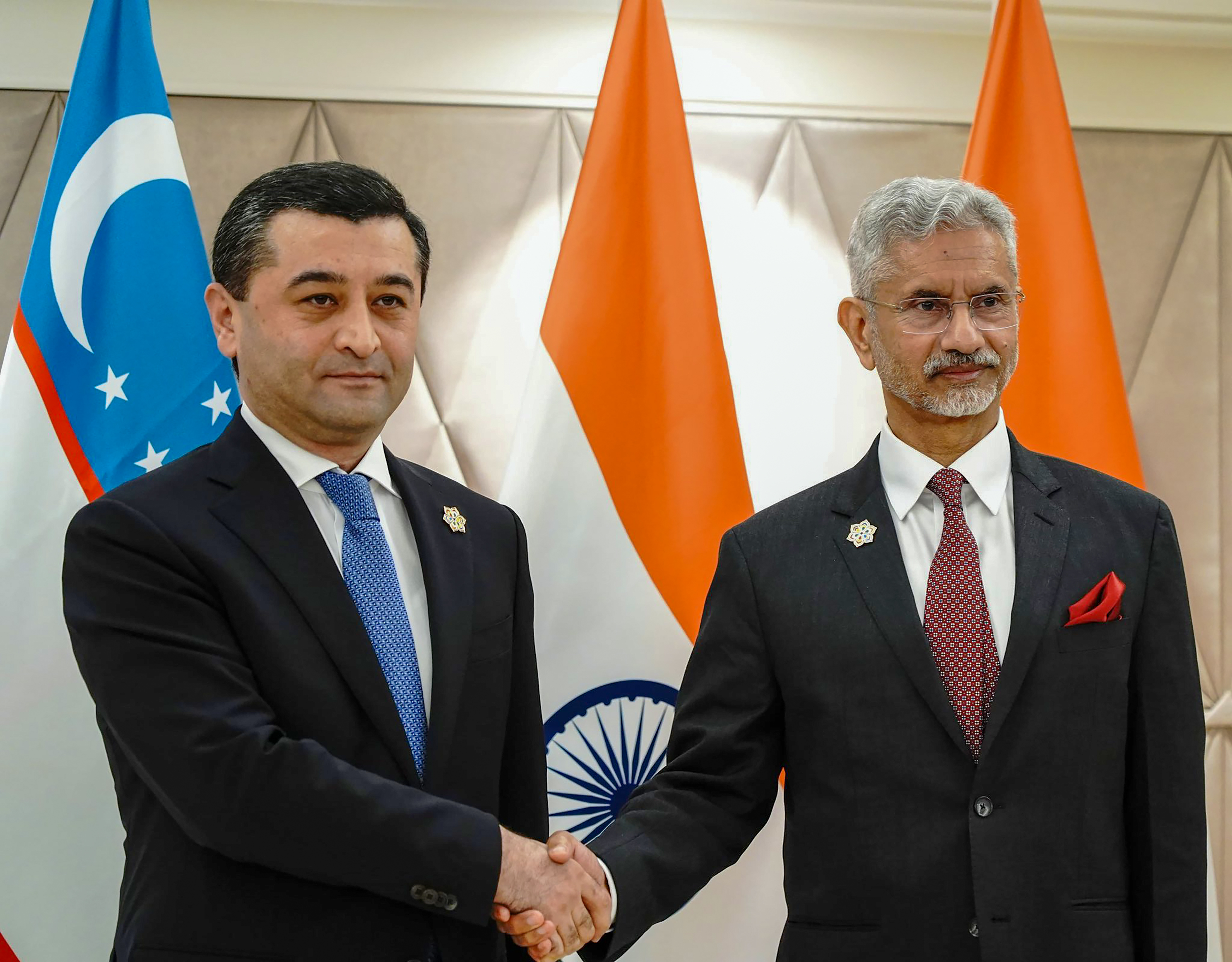 India Uzbekistan bilateral trade meeting flags India Uzbekistan bilateral trade meeting flags