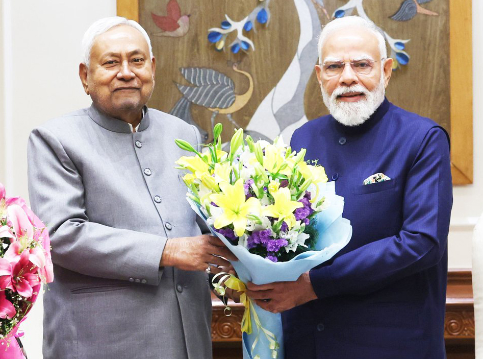 Nitish Kumar taking oath as Rajya Sabha MP Nitish Kumar taking oath as Rajya Sabha MP