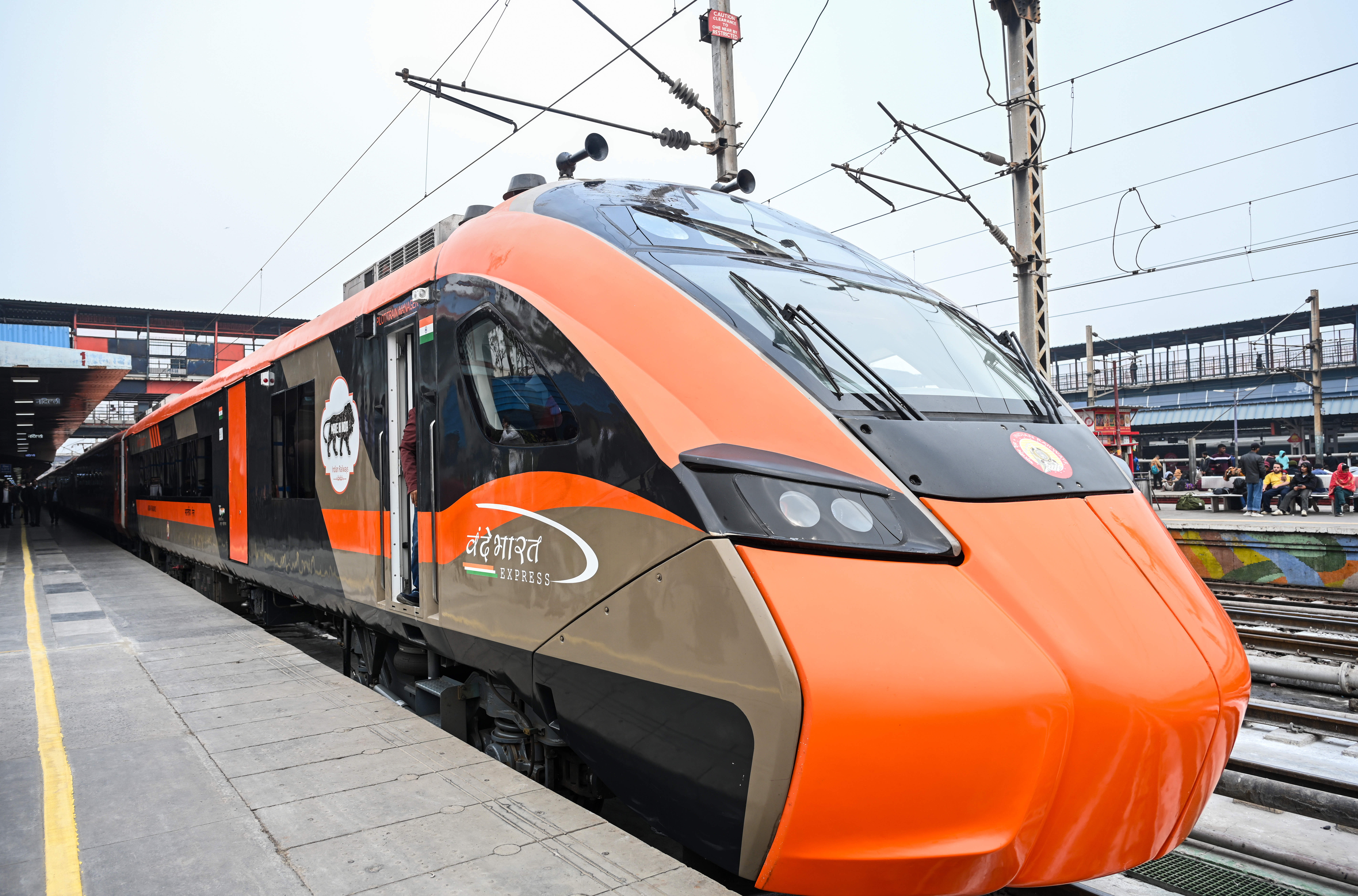 Modern electric rail traction system installation on Indian railway corridor Modern electric rail traction system installation on Indian railway corridor