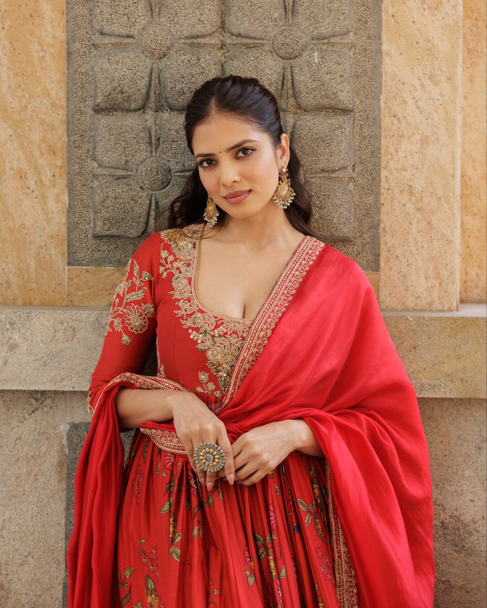 Malavika Mohanan performing stunts in The Raja Saab behind the scenes Malavika Mohanan performing stunts in The Raja Saab behind the scenes