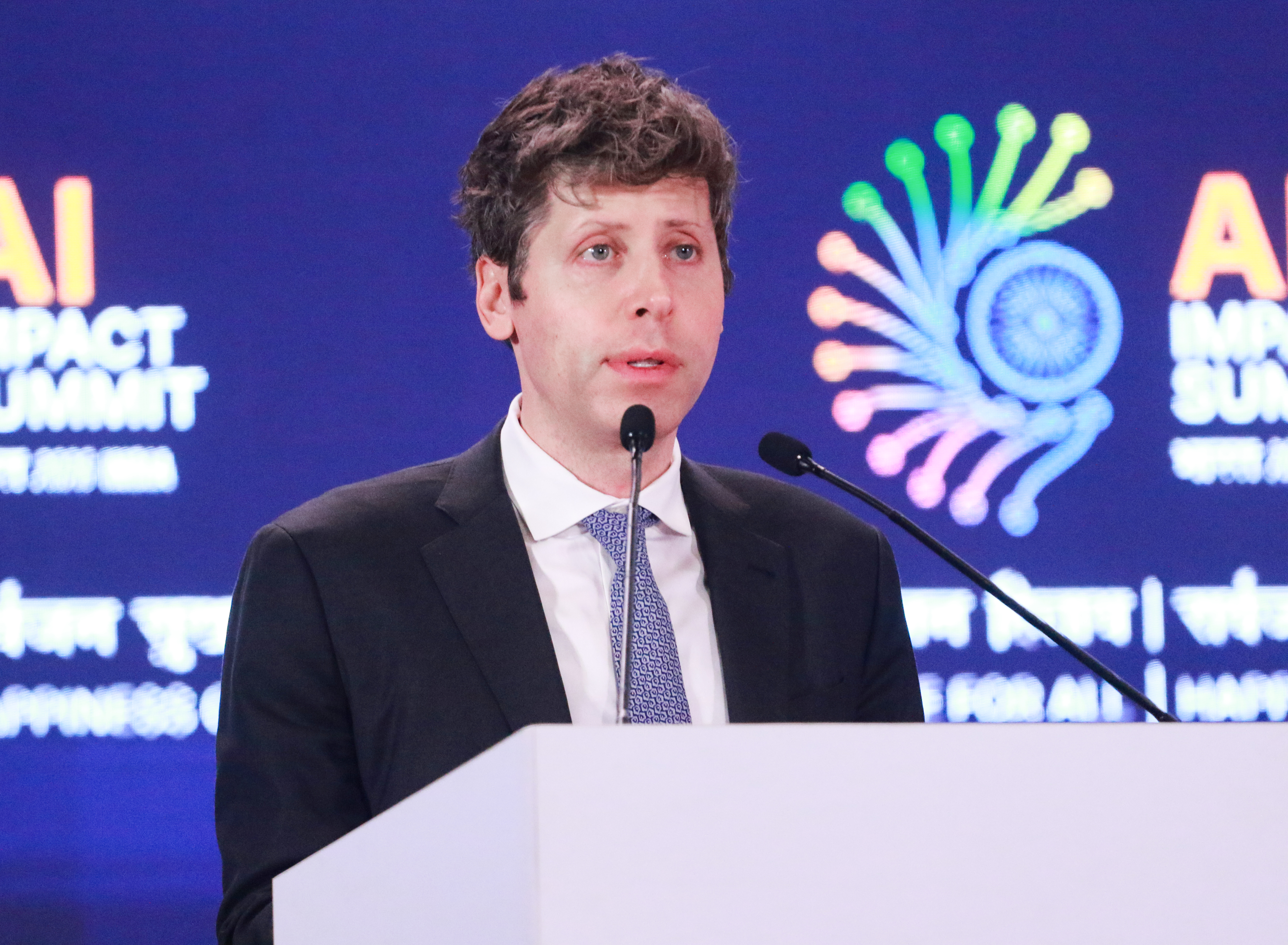 OpenAI CEO Sam Altman family photo shared after AI anxiety attack OpenAI CEO Sam Altman family photo shared after AI anxiety attack
