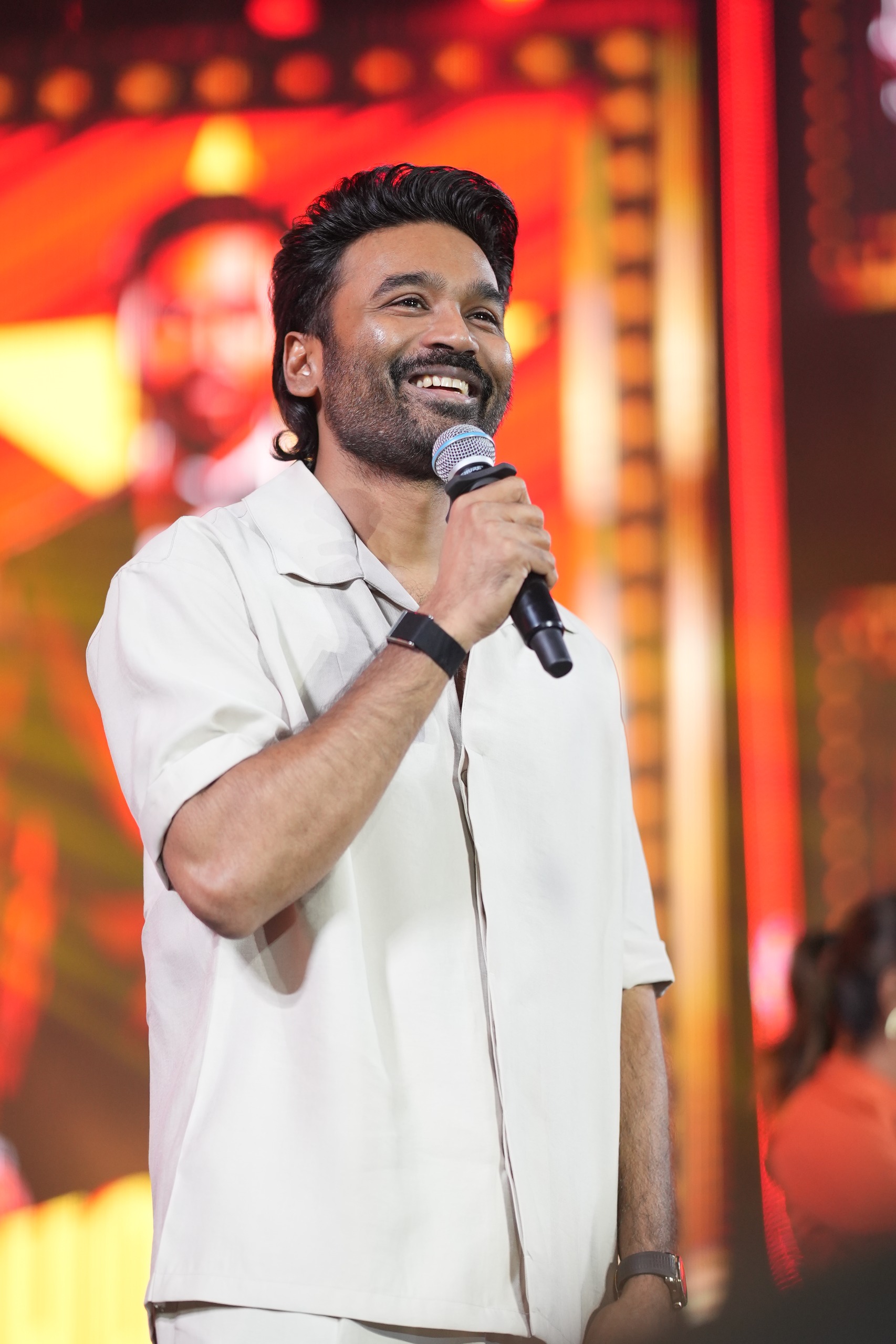 Actor Dhanush speaking about meditation and manifestation at VELS Nakshatra 2026 Actor Dhanush speaking about meditation and manifestation at VELS Nakshatra 2026