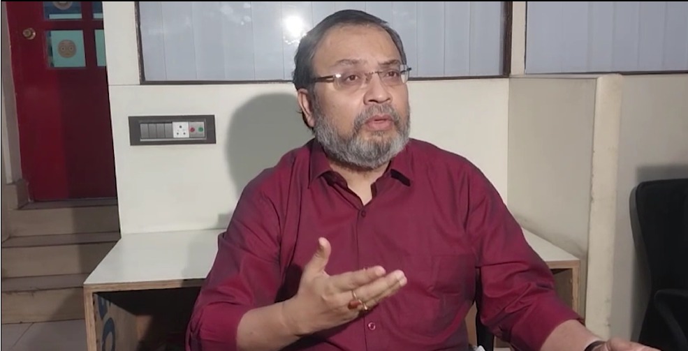 Kunal Ghosh commenting on BJP leaders visits to West Bengal Kunal Ghosh commenting on BJP leaders visits to West Bengal