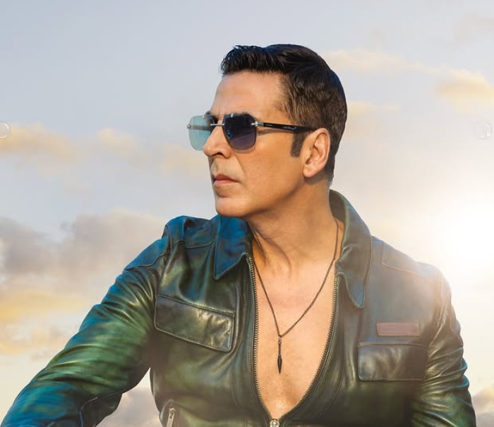 Akshay Kumar on Wheel of Fortune set talking about family time Akshay Kumar on Wheel of Fortune set talking about family time