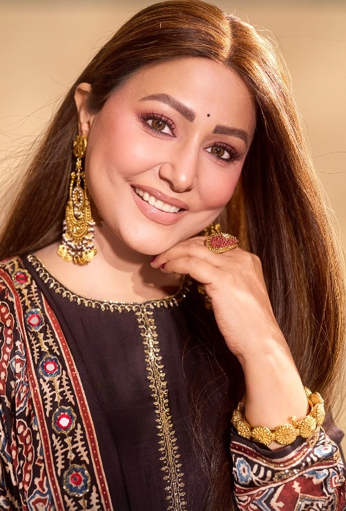 Hina Khan shares Ajwa dates for Ramadan health tip Hina Khan shares Ajwa dates for Ramadan health tip