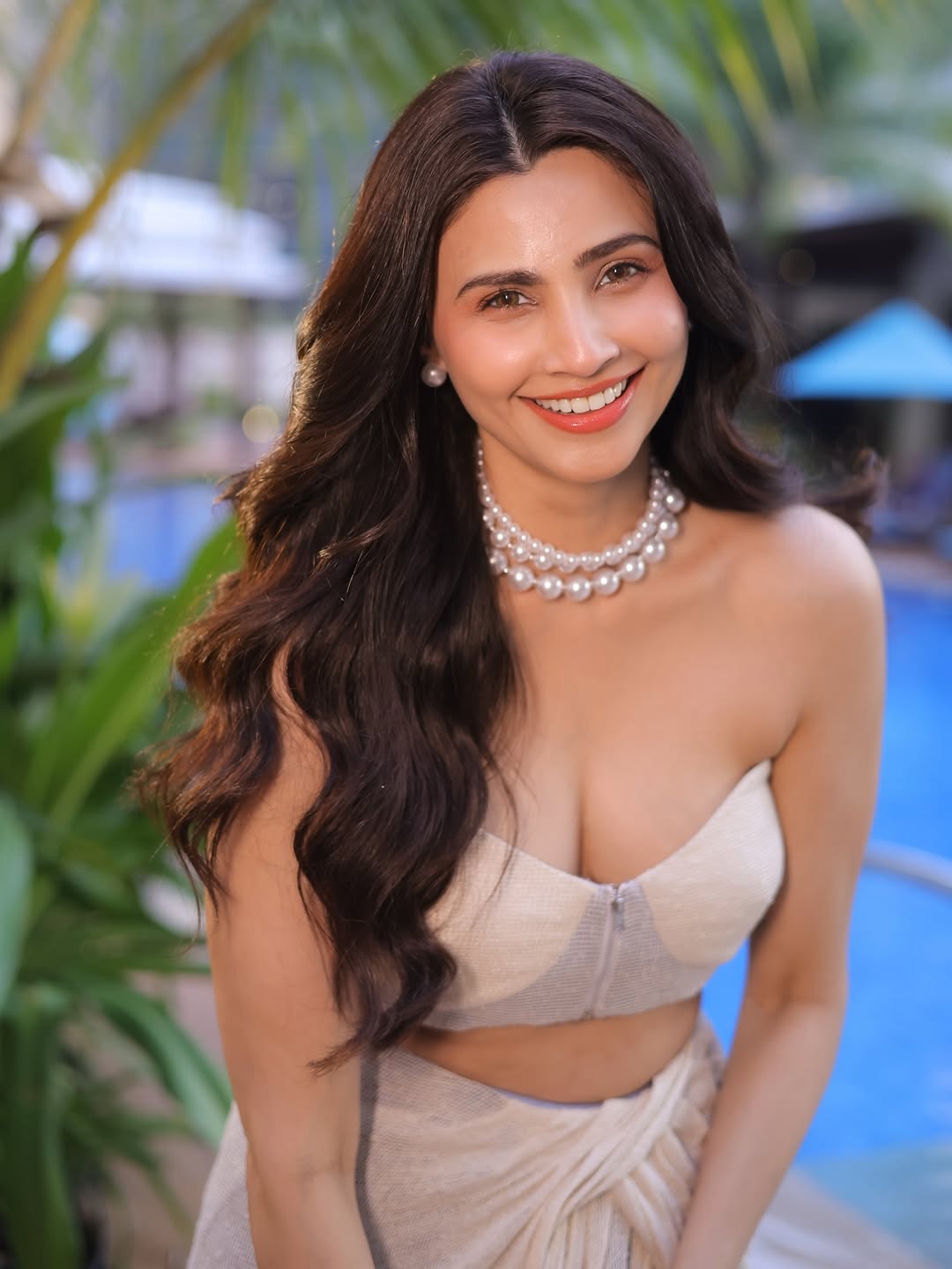 Daisy Shah responds to trolls on social media about religious controversy Daisy Shah responds to trolls on social media about religious controversy