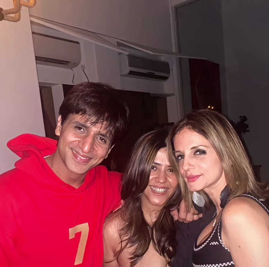 Ekta Kapoor and Sussanne Khan watching cricket T20 final Ekta Kapoor and Sussanne Khan watching cricket T20 final