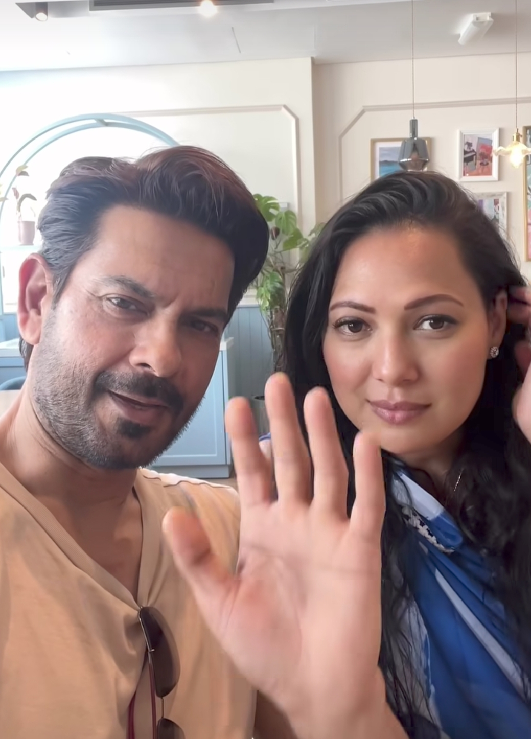 Keith Sequeira and Rochelle Rao in a Dubai restaurant Keith Sequeira and Rochelle Rao in a Dubai restaurant