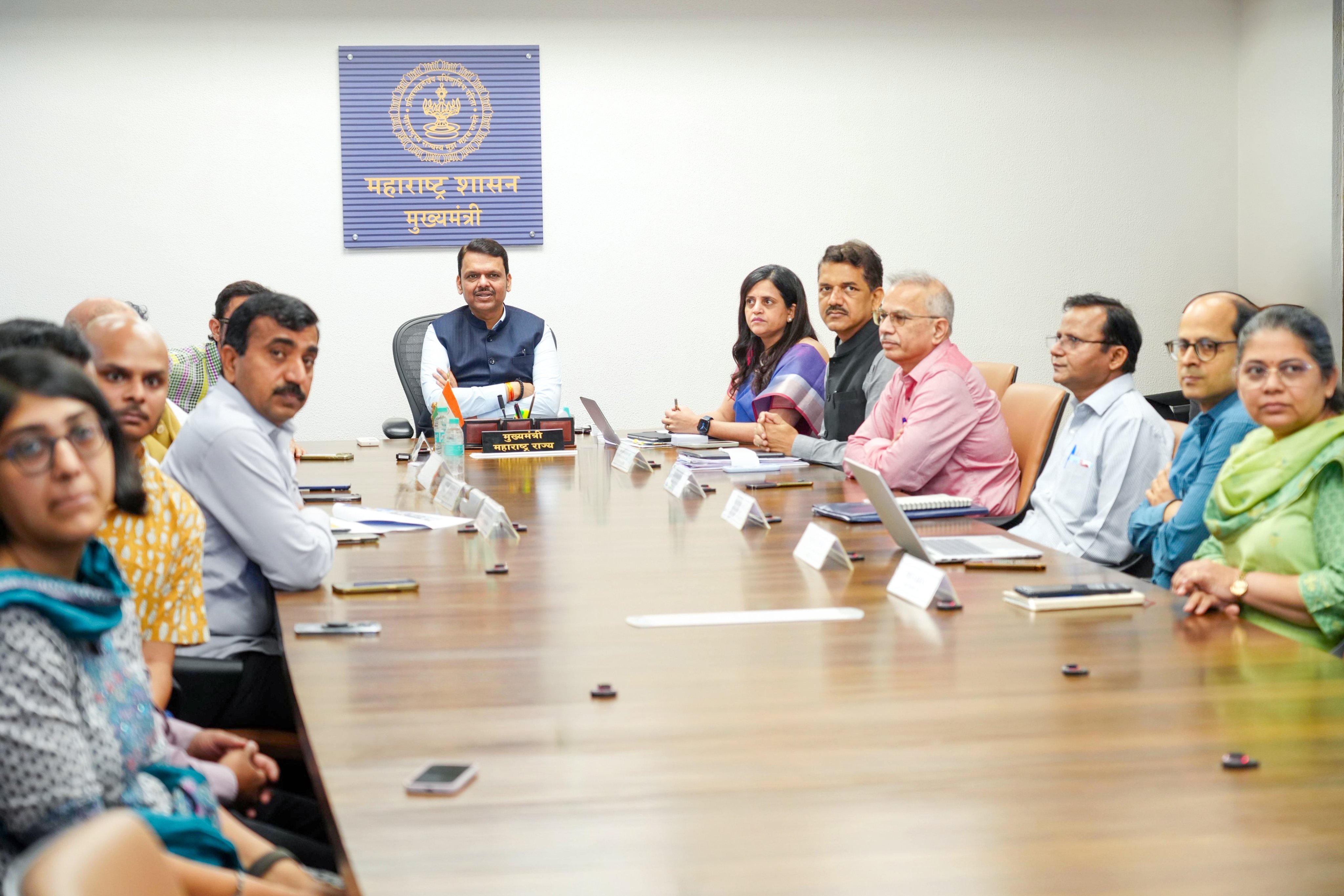 Maharashtra government and BMC officials discussing pending dues Maharashtra government and BMC officials discussing pending dues