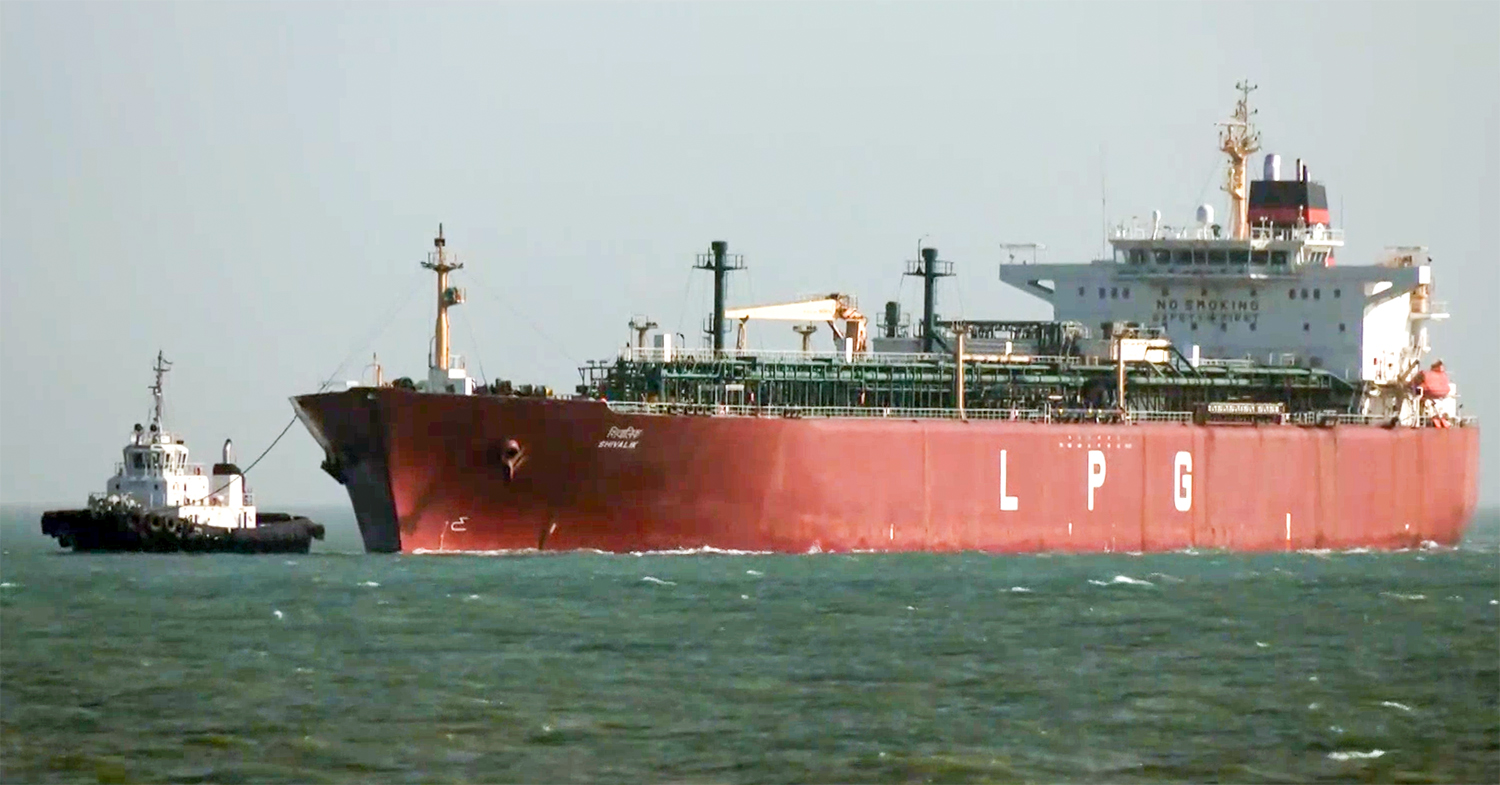 Shivalik LPG vessel arriving at Mundra Port Gujarat Shivalik LPG vessel arriving at Mundra Port Gujarat