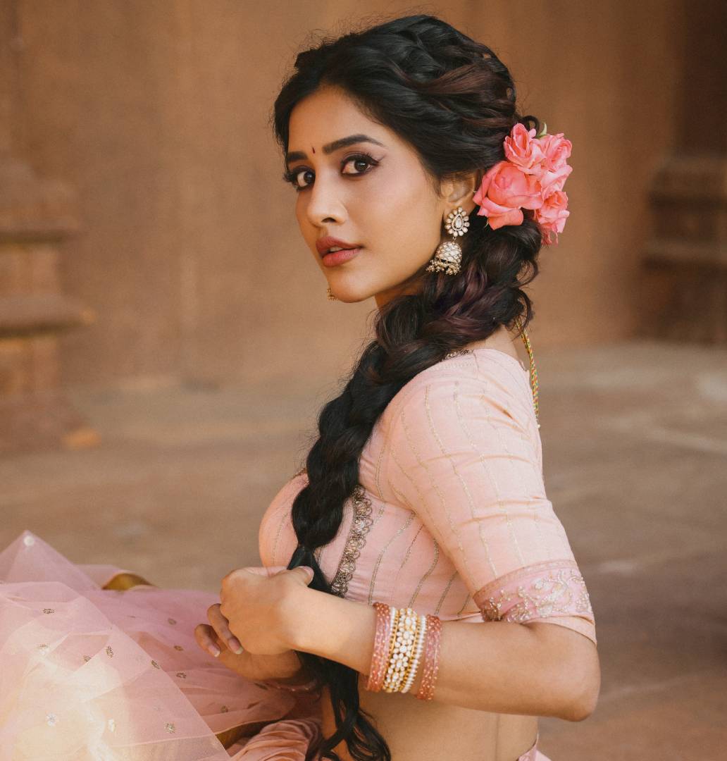Nabha Natesh as Sundaravalli in Swayambhu film still Nabha Natesh as Sundaravalli in Swayambhu film still
