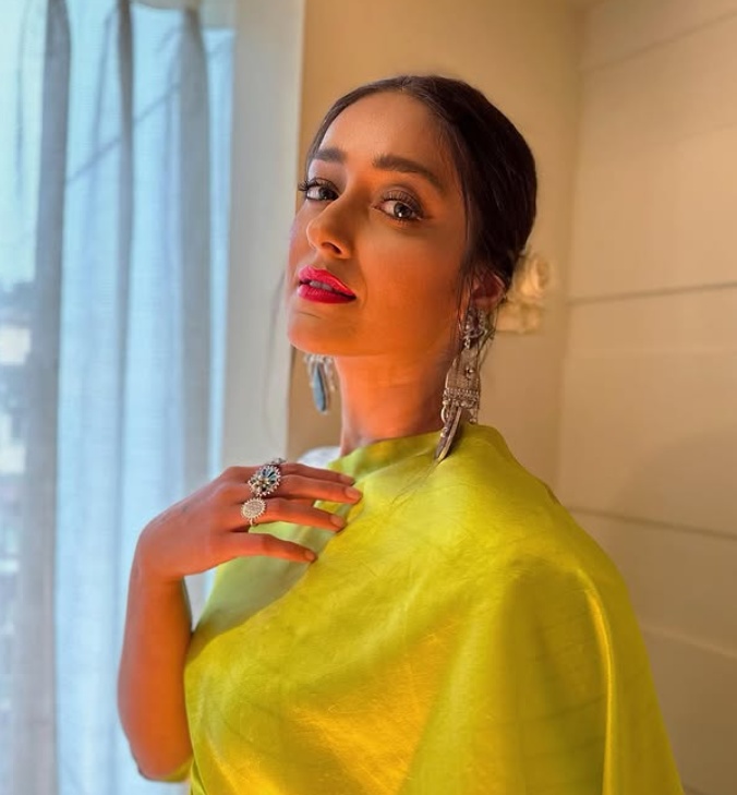Ileana D'Cruz shares photos of simple joys including her baby and kitten Ileana D'Cruz shares photos of simple joys including her baby and kitten