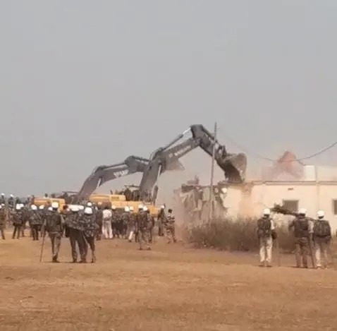 Demolition of a house for coal mining land clearance in Hazaribagh Demolition of a house for coal mining land clearance in Hazaribagh
