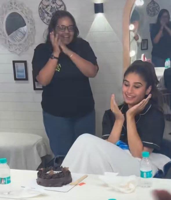 Rasha Thadani birthday cake surprise on film set Rasha Thadani birthday cake surprise on film set