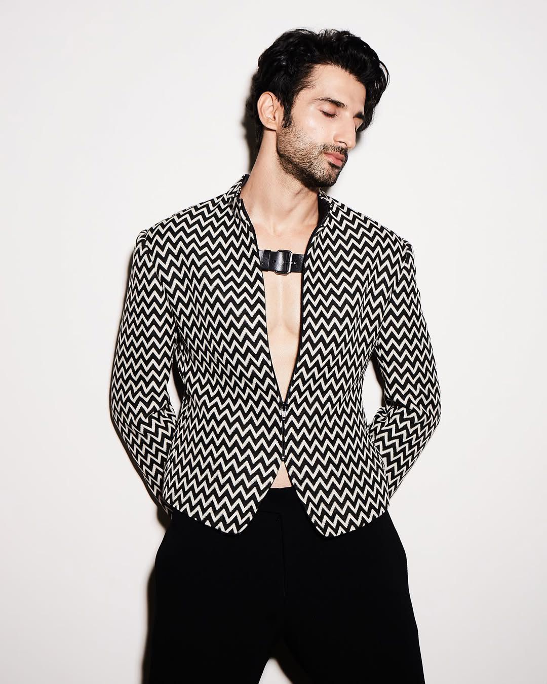 Sidhant Bollywood actor reflecting on his mother's advice Sidhant Bollywood actor reflecting on his mother's advice