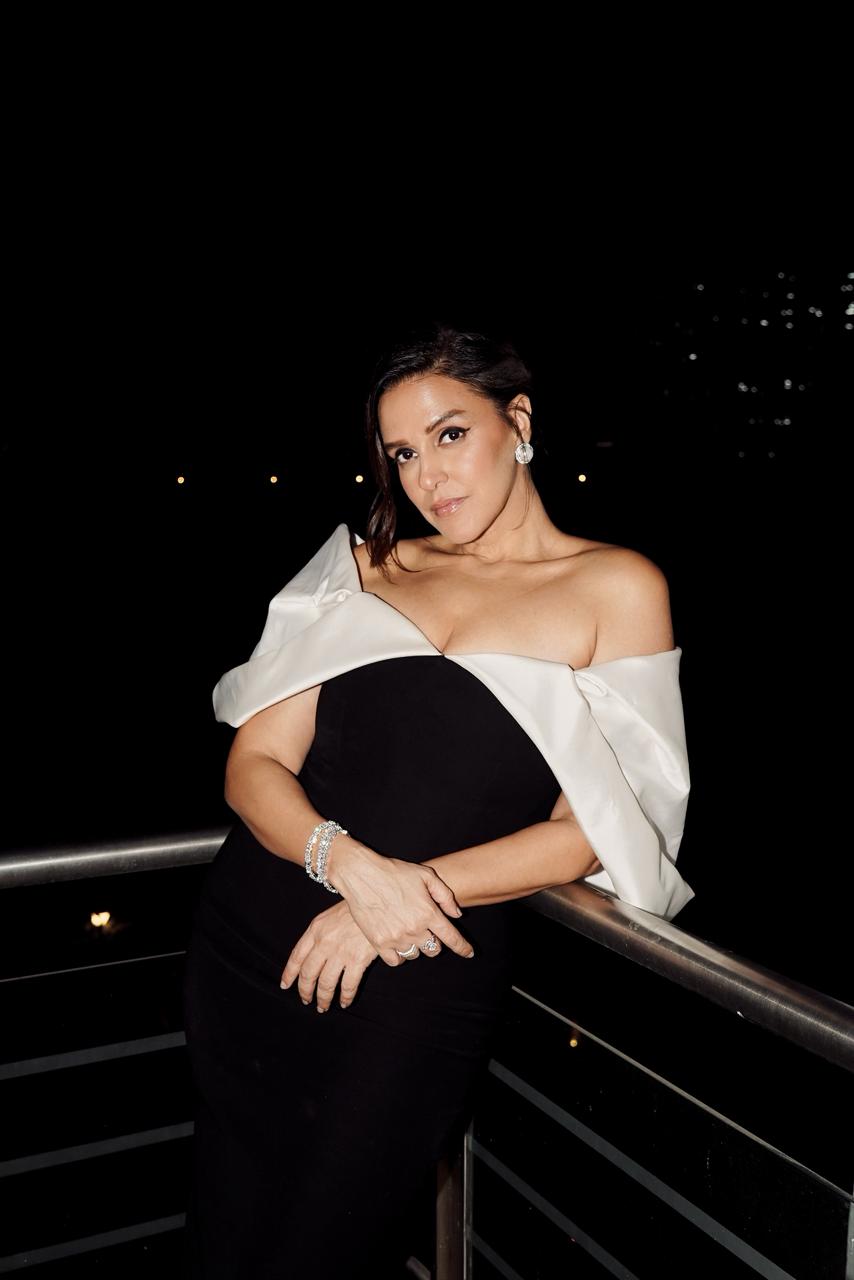Neha Dhupia and Angad Bedi with celebrity couples on double date Neha Dhupia and Angad Bedi with celebrity couples on double date