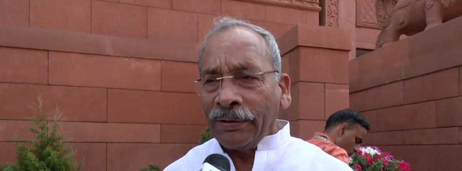 RLD MP Rajkumar Sangwan speaking about Rahul Gandhi absence from all-party meetings RLD MP Rajkumar Sangwan speaking about Rahul Gandhi absence from all-party meetings