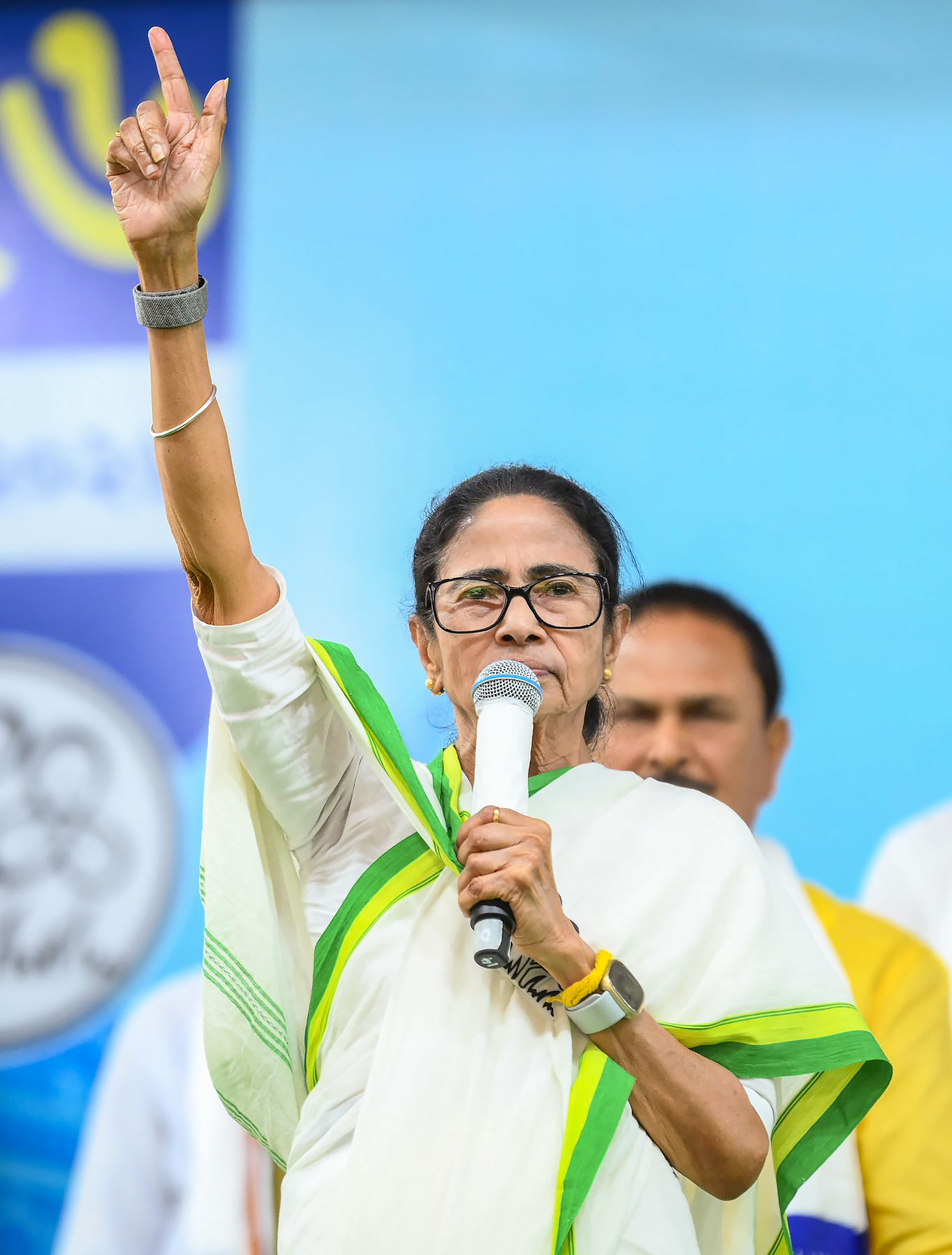 Mamata Banerjee addressing election campaign on judicial adjudication Mamata Banerjee addressing election campaign on judicial adjudication