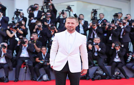 Ryan Gosling speaking about Hollywood and movie theaters Ryan Gosling speaking about Hollywood and movie theaters