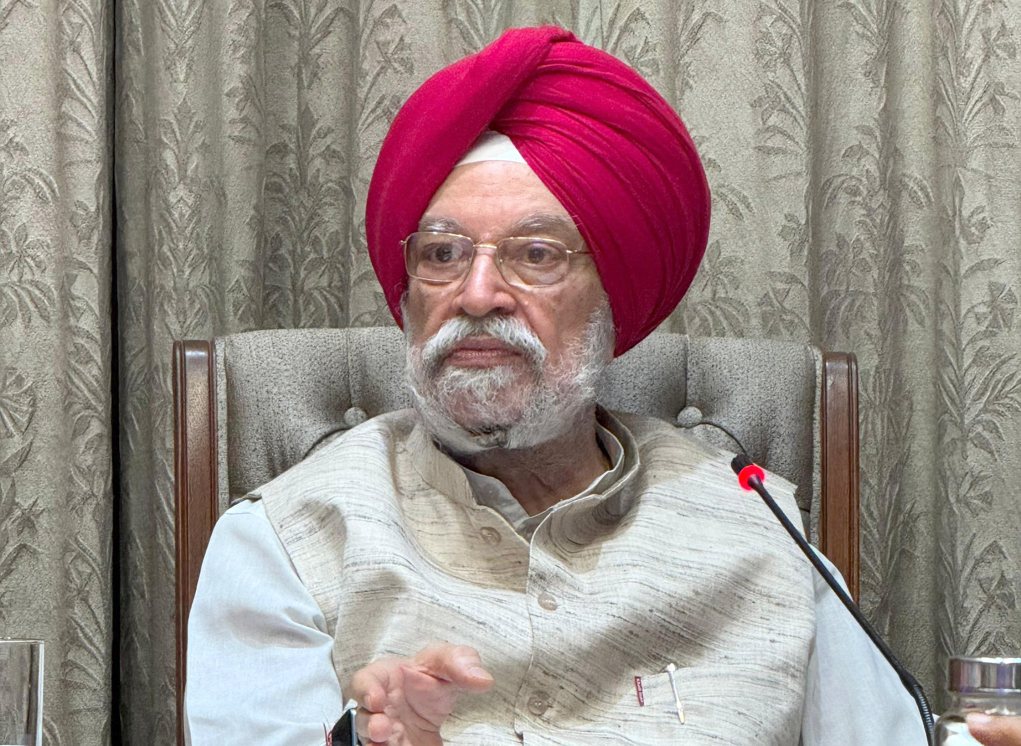 Hardeep Singh Puri denies lockdown rumours in official statement Hardeep Singh Puri denies lockdown rumours in official statement