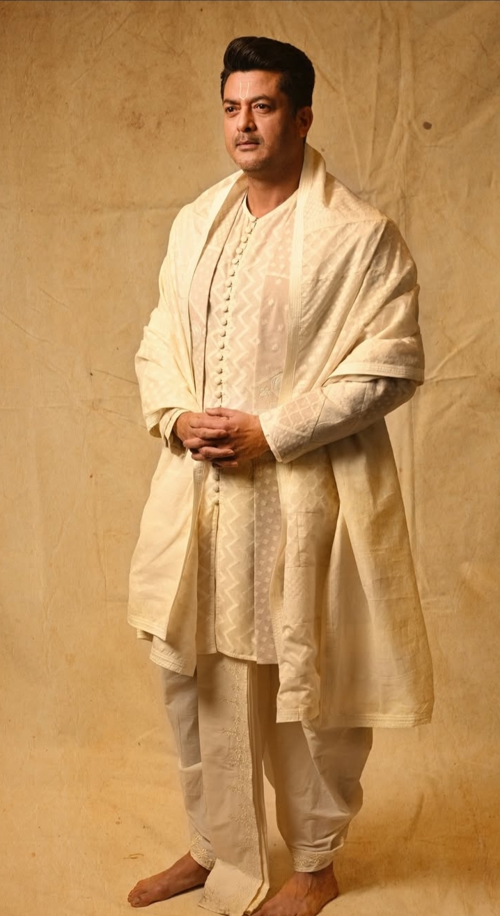 Jisshu Sengupta discussing differences between Hindi and Bengali film industries Jisshu Sengupta discussing differences between Hindi and Bengali film industries