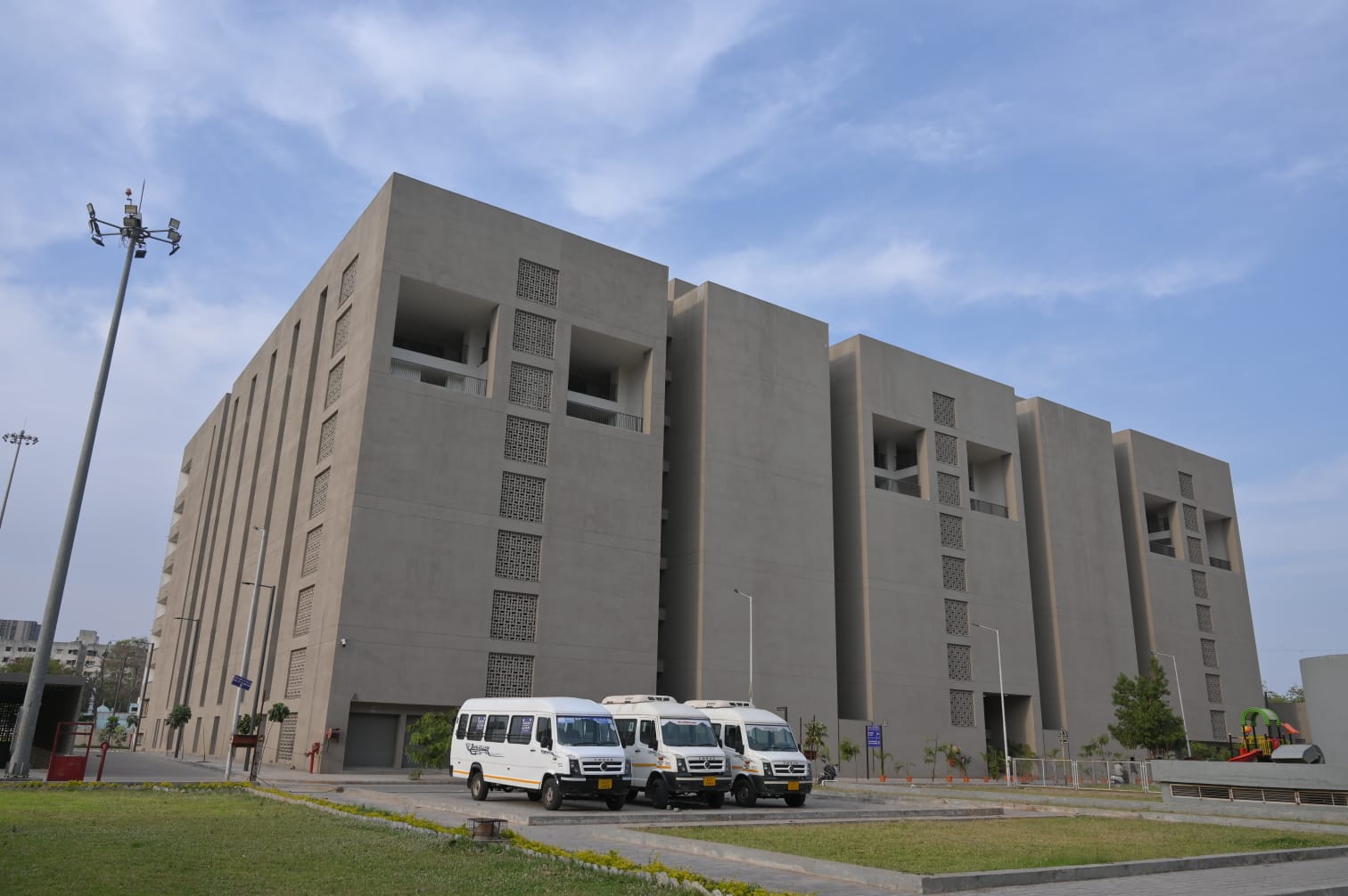 New Rain Basera building at Ahmedabad Civil Hospital campus New Rain Basera building at Ahmedabad Civil Hospital campus