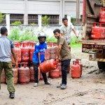 Domestic LPG cylinder with rising cost graph Domestic LPG cylinder with rising cost graph