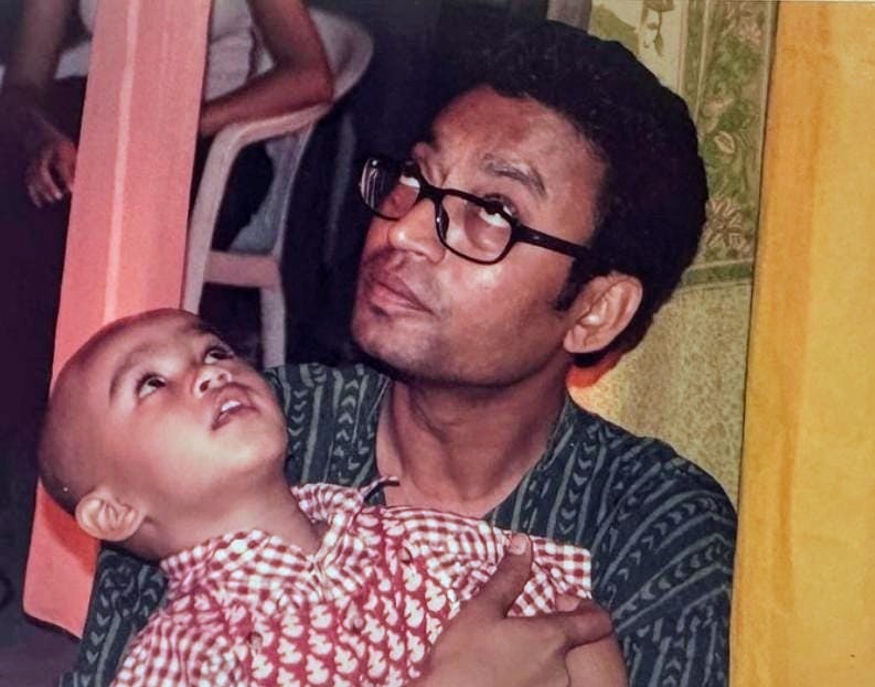 Babil Khan and Irrfan Khan childhood unseen pictures Babil Khan and Irrfan Khan childhood unseen pictures