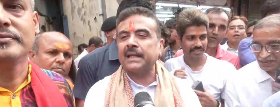 Mamata Banerjee and Suvendu Adhikari political controversy over Modi infiltrator remark Mamata Banerjee and Suvendu Adhikari political controversy over Modi infiltrator remark
