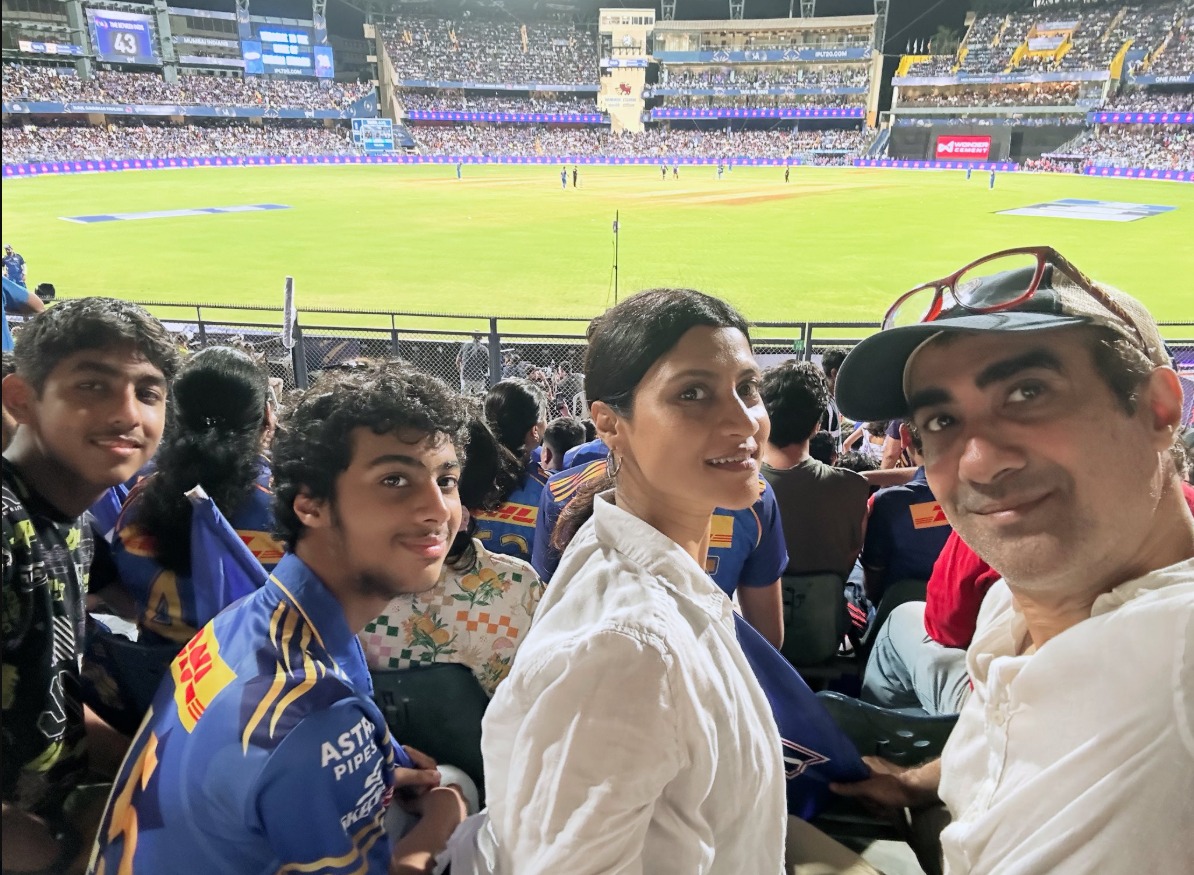 Ranvir Shorey Konkona Sen Sharma and son Haroon smiling at IPL match Ranvir Shorey Konkona Sen Sharma and son Haroon smiling at IPL match