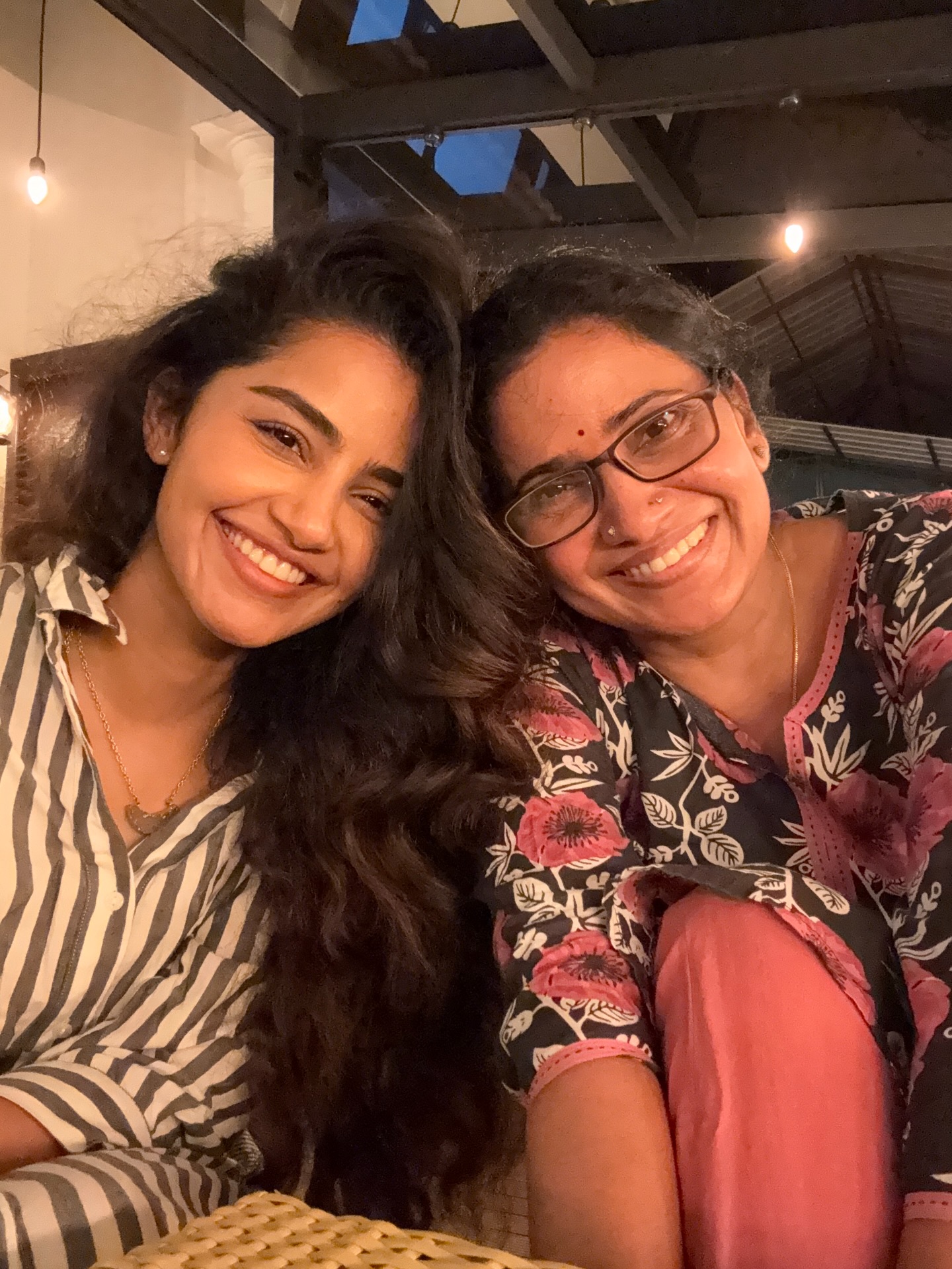 Anupama Parameswaran birthday Instagram post for mother Sunitha Anupama Parameswaran birthday Instagram post for mother Sunitha